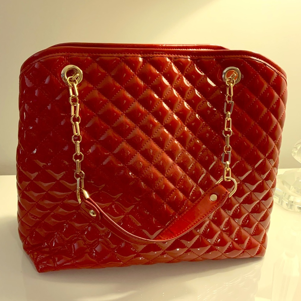 Red vegan patent leather purse